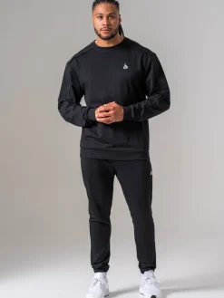 Dynamic Pullover