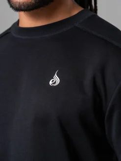 Dynamic Pullover