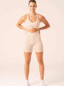 Focus Scrunch Seamless Shorts