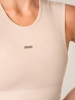 Focus Seamless Tank