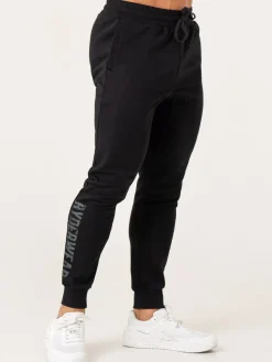 Force Track Pants