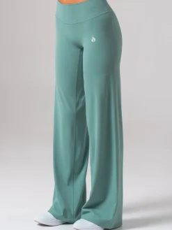 NKD Wide Legging
