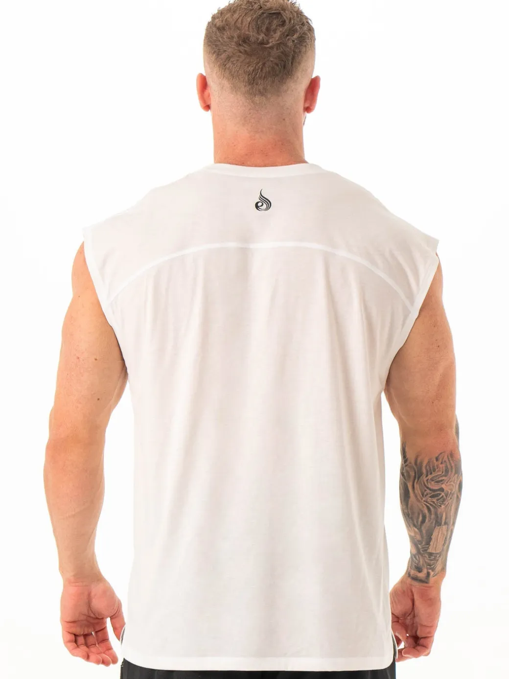 Pursuit Muscle Tank
