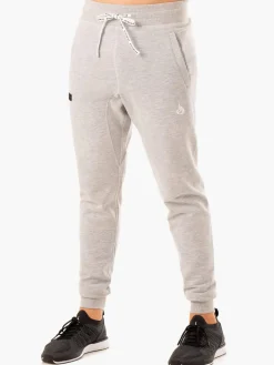 Recharge Tapered Track Pant