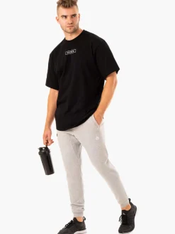Recharge Tapered Track Pant