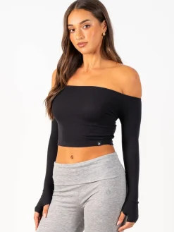 Ribbed Off Shoulder Long Sleeve Top