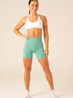 Staples Seamless Shorts
