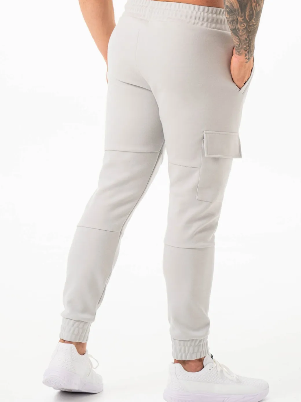 Tech Cargo Pant